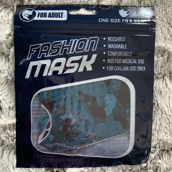 Wholesale Men’s Fashion Masks NIB Z - Picture 9 of 11